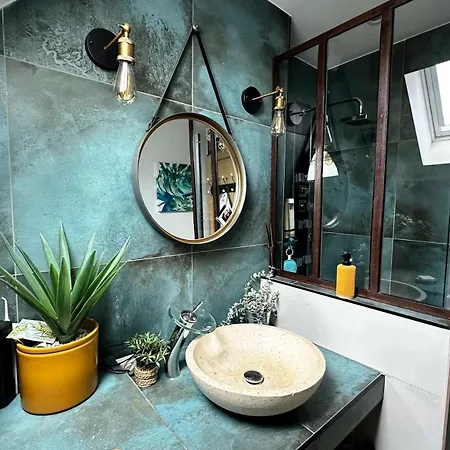 Dignan - Elegant T2 En Plein Centre - A Deux Pas De La Mae-8974 Appartement *